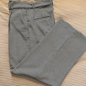 LOFT Monochrome Houndstooth Belted Pants